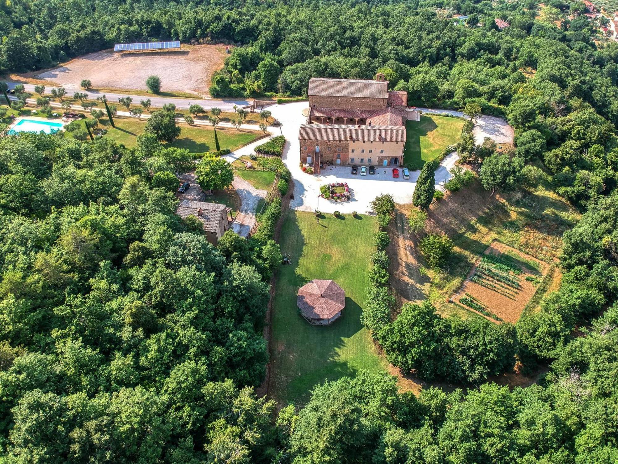 Agriturismo I Frati Paciano Екстериор снимка