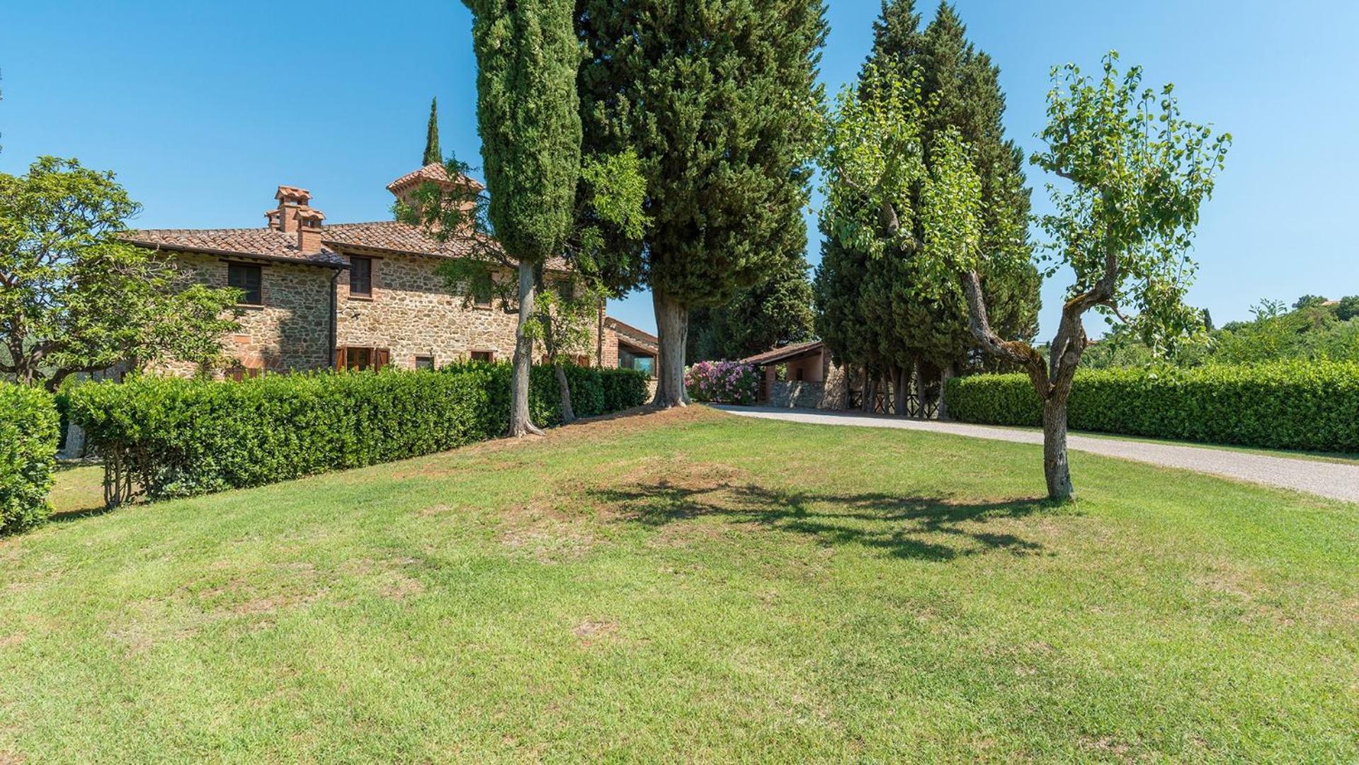 Agriturismo I Frati Paciano Стая снимка
