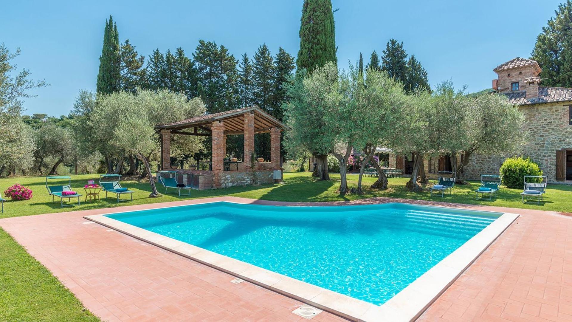 Agriturismo I Frati Paciano Стая снимка