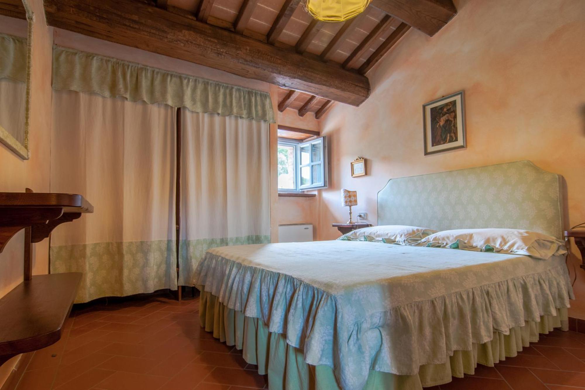 Agriturismo I Frati Paciano Екстериор снимка